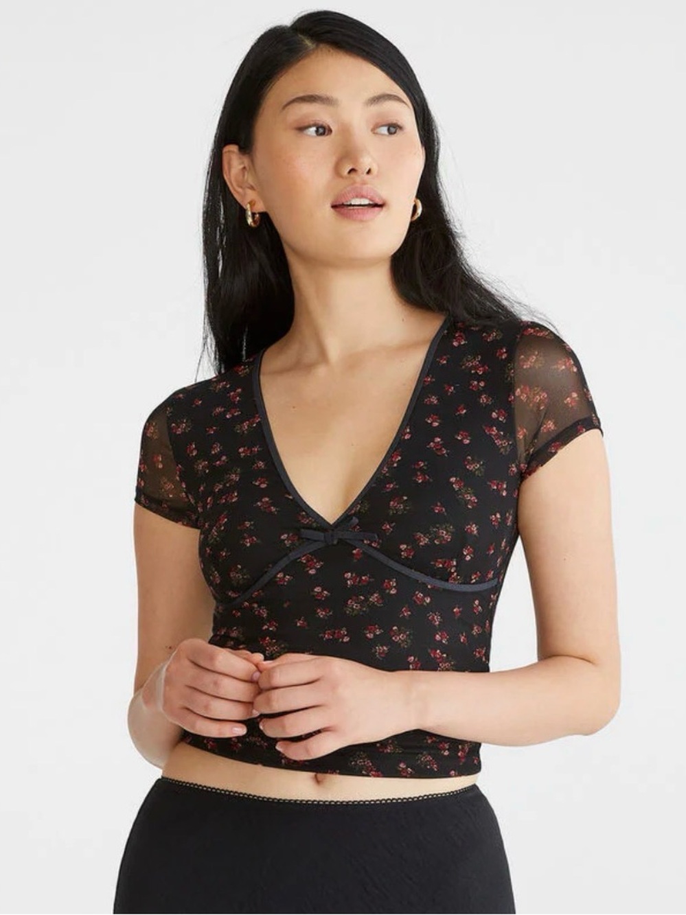 Aeropostale Black Sheer Floral V-Neck Top
